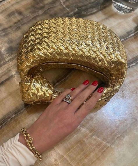 Bottega Mini Jodie, Bottega Bag, Designer Inspired Handbags, Mini Jodie, Bottega Veneta Bag, Inspired Handbags, Gold Purse, Bag Obsession, Gold Girl