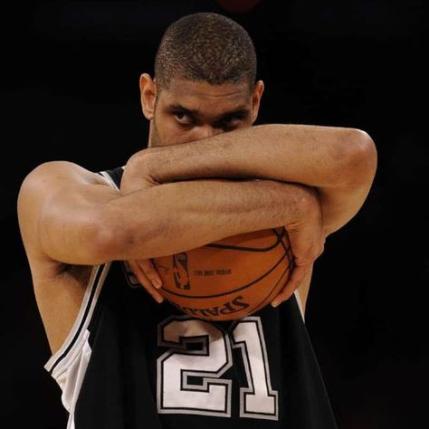 Tim Duncan, Nba Fashion, Work Ethic, Shades Of Gray, San Antonio Spurs, Nba Basketball, Sports Illustrated, Shades Of Grey, Google Images