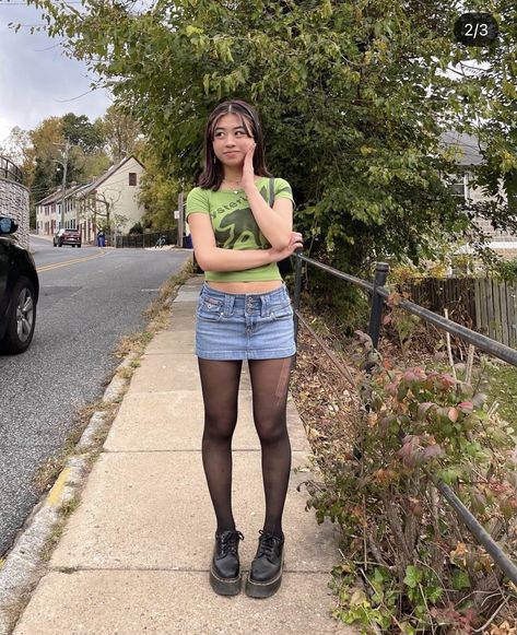 Jean Shorts Tights Outfit, Jean Skirt And Black Tights, Short Jean Skirt Outfits Aesthetic, Casual Maxi Skirt Outfits, Grunge Jean Skirt Outfits, Casual Summer Grunge Outfits, Denim Skirt Tights Outfit, Jean Skirt With Tights, Denim Shorts And Tights