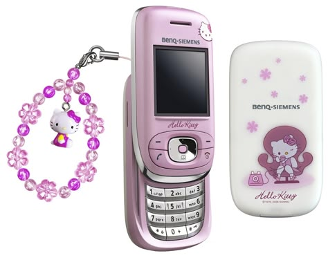 2000s Phone, Flip Phone Aesthetic, Retro Gadgets, Retro Phone, Vintage Phones, Old Phone, Flip Phones, Hello Kitty Items, Retro Aesthetic