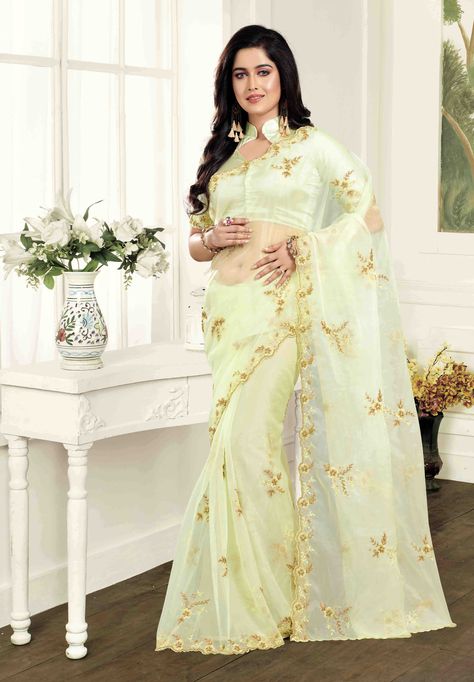 Sarees For Girls, Latest Designer Sarees, Party Mode, Party Wear Saree, Ghagra Choli, Designer Sarees Online, Satin Saree, Party Kleidung, Art Silk Sarees