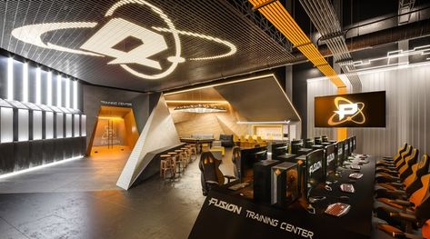 Populous Designs the Western Hemisphere's Largest Esports Arena | ArchDaily Gaming Interior, Broadcast Studio, Educational Design, Computer Club, Fusion Sport, Gaming Lounge, Gaming Center, Gaming Area, Transformation Project