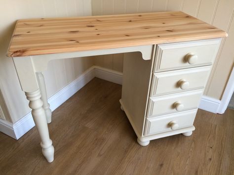 Pine desk - Annie Sloan Old Ochre Annie Sloan Old Ochre, Pine Desk, Furniture Upcycle, Drawer Desk, Furniture Flip, Desk Inspo, Vintage Daisy, Refinished Furniture, Cosy Room