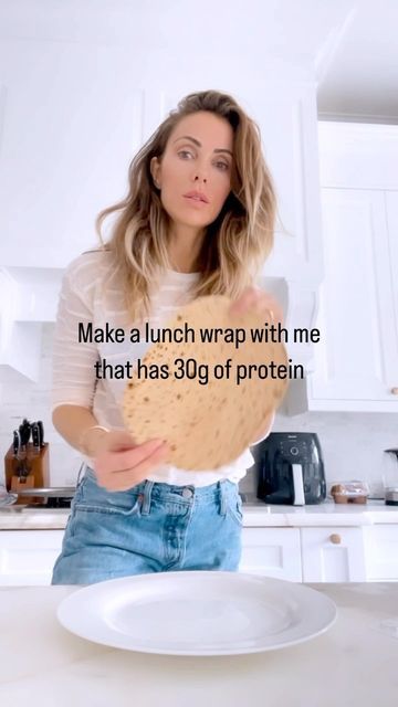 StrongWithSandraLevy on Instagram: "Your lunch inspiration for today, tomorrow or the next 🥰 I love this wrap because it’s so easy to make (less than 2 minutes) it’s full of veggies and protein and makes me feel full for hours! Want to see more 🚀high protein🚀 meal ideas? Let me know in the comments 🫶🏼 #lunch #mealprep #mealplan #mealideas #proteinpacked #protein #food #healthyfood #healthyrecipes" Protein Wraps Lunch Ideas, High Protein Wraps, High Protein Meal Ideas, Protein Meal Ideas, Protein Wraps, High Protein Meal, Lunch Wraps, Protein Food, Lunch Inspiration