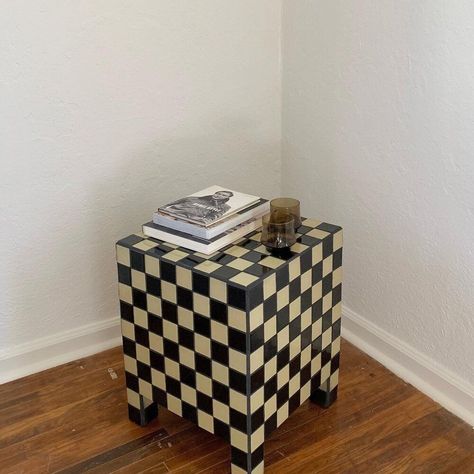 Black Mushroom, Tile Furniture, Tile Table, Chess Table, 16 Weeks, Diy Tile, Deco Boheme, Tiny House Decor, Mid Century Decor