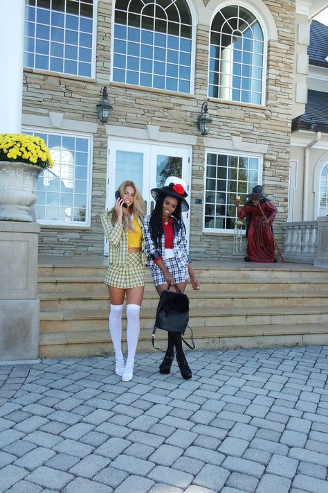 Clueless Duo Costume, Clueless Halloween Costume Duo, Cher Clueless Outfit Halloween Costumes, Clueless Outfits Halloween, Clueless Photoshoot Ideas, Dionne Clueless Costume, Cher Costume Clueless, Clueless Photoshoot, Cher And Dionne Costume