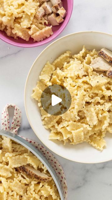 Amy Palanjian on Instagram: "20 minutes, 4 cups of veggies, Creamy Chicken Pasta for the easy meal win! Comment RECIPE to have this one sent to your dms with all of the tips and storage info! ⠀⠀⠀⠀⠀⠀⠀⠀⠀ https://www.yummytoddlerfood.com/creamy-chicken-pasta/ ⠀⠀⠀⠀⠀⠀⠀⠀⠀ #toddlerfood #easycooking #dinner #babyfood #pastanight #toddlermeal" Amy Palanjian, Creamy Chicken Pasta, Pasta Night, Toddler Meals, Creamy Chicken, Chicken Pasta, Healthy Eats, Easy Cooking, Bon Appetit