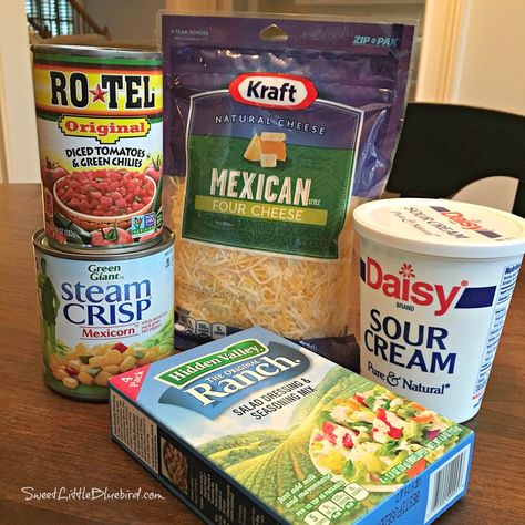 Fiesta Party Dip, Ham Dip, Fiesta Ranch Dip, Fiesta Dip, Ranch Dip Recipe, Corn Dip Recipes, Sour Cream Dip, Party Dip Recipes, Party Dip