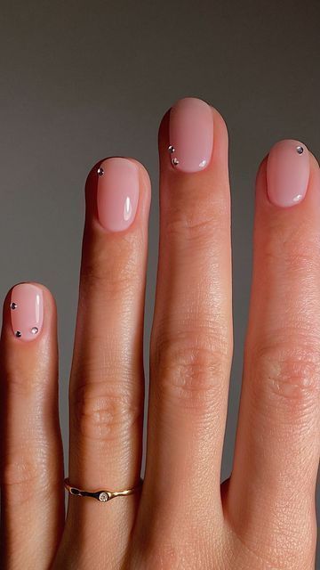 Nails For Labor And Delivery, Nails With Small Gems, Ugly Nails Weird, Simple Classy Nail Designs, Nursing Nails, Pretty Nails Ideas, Simple Manicure Ideas, Nurse Nails, Minimal Nails Art