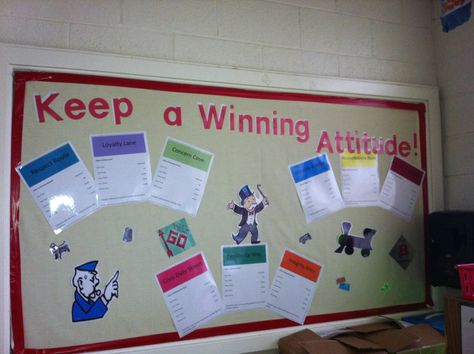 Monopoly Bulletin Board-"Keep a Winning Attitude" Monopoly School Theme, Monopoly Bulletin Board Ideas, Monopoly Bulletin Board, Monopoly Decorations, Monopoly Classroom, Pe Bulletin Boards, Monopoly Theme, Steam School, Board Game Themes