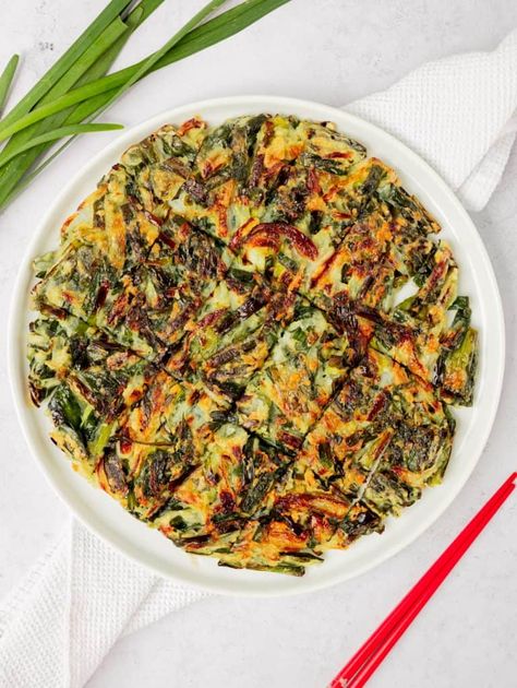 Buchujeon Garlic Chive Pancake - Christie at Home Asian Chives Recipe, Chive Pancake Korean, Chives Pancake, Chive Pancake, Chive Recipes, Garlic Chives Recipes, Korean Chive Pancake Recipe, Chicken Spinach Mushroom, Chinese Garlic