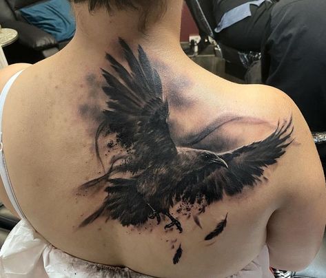 Raven Tatoos Woman, Raven Shoulder Tattoo, Polka Tattoo Designs, Ny Tattoo, Trash Polka Tattoos, Crow Tattoo Design, Trash Polka Tattoo Designs, Rooster Tattoo, Coordinates Tattoo