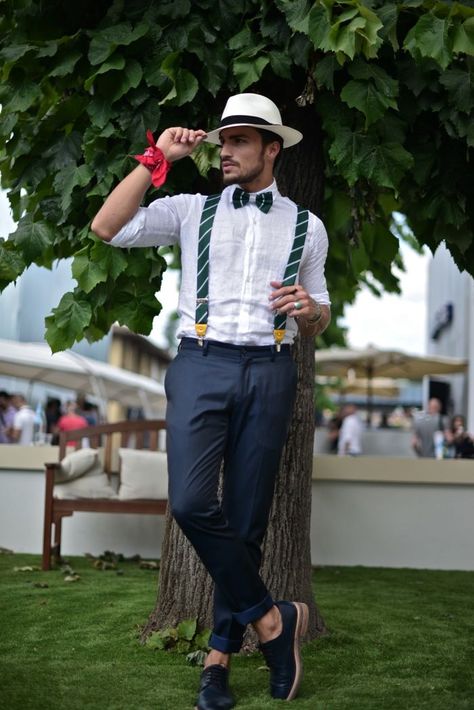 30 Most Sexy Italian Men Street Style Fashion Ideas To Copy Look Gatsby, 1920s Mens Fashion, Garden Party Outfit, Party Outfit Men, 90s Fashion Outfits Hip Hop Party, Crystal Wedding Dress, Festival Chic, Wedding Outfit Men, Gardening Outfit