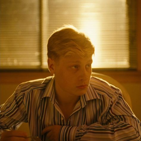 Mommy Film, Mommy Xavier Dolan, Mommy 2014, Mommy Movie, Color In Film, Light Movie, Xavier Dolan, Nicola Peltz, Loving People