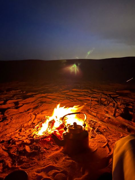 Drinking tea in desert Camping Desert, Tent Decorations, Tent Design, Drinking Tea, Campfire, Drinking Water, Baby Pictures, Middle East, Floor Pillows