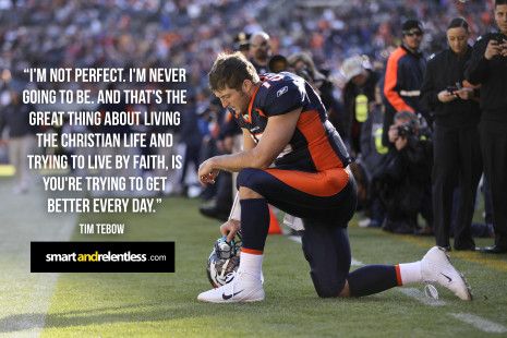 Denver Broncos quarterback Tim Tebow (15) prays in the end zone before the start of an NFL football game against the Chicago Bears, Sunday, Dec. 11, 2011, in Denver. (AP Photo/Julie Jacobson) Tim Tebow Quotes, Nfl Qb, Christian Athletes, Athlete Quotes, Daily Walking, Godly Men, Tim Tebow, Moral Values, Football Quotes