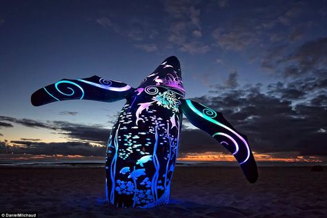 The whale installation, entitled See Life by John Cox, with the Gold Coast sunset as backdrop Whale Installation, Hope Character, Garden Art Sculptures Statues, Outdoor Art Exhibition, Resort Architecture, Outdoor Garden Statues, Garden Art Sculptures, Outdoor Sculpture, Art Event