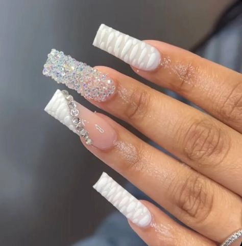 White Christmas Nails, Long Acrylic Nail Designs, Colored Acrylic Nails, White Acrylic Nails, Short Square Acrylic Nails, Long Acrylic Nails Coffin, Acrylic Nails Coffin Pink, Nail Sets, Long Square Acrylic Nails