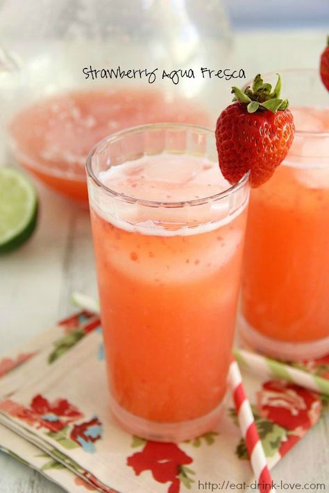 Strawberry Agua Fresca Strawberry Agua Fresca, Sparkling Strawberry Lemonade, Strawberry Water, Strawberry Drinks, Perfect Summer Drink, Refreshing Summer Drinks, Easy Drink Recipes, Fruit Infused Water, Healthy Drink