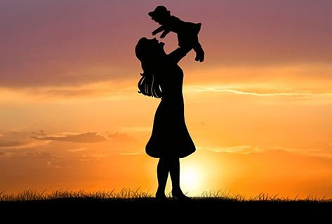 silhouette,sunset,evening,portrait,burning cloud,landscape,clouds,mothers day,parent-child,care,mother,baby Mothers Day Pictures Photography, Mothers Day Images Pictures, Mothers Day Photography, Mother Day Photo, Mother And Child Pictures, Mother Portrait, Teenage Mom, Flying Bird Silhouette, Cloud Landscape