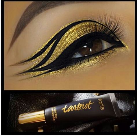 ✨✨ Cleopatra Make-up, Egyptian Eye Makeup, Cleopatra Makeup, Fantasy Make-up, Egyptian Makeup, Make Up Designs, Drag Make-up, Egyptian Eye, Gold Eye Makeup