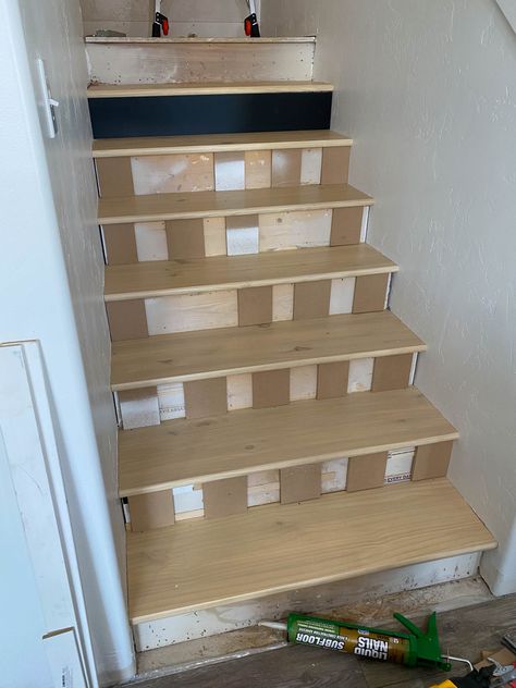 Particle Board Stairs Makeover, Diy Stair Risers, Diy Stair Treads Cheap, Install Stair Treads, Diy Stair Treads, Stair Treads And Risers, How To Make Stairs, Stairs Treads, Vinyl Stair Treads