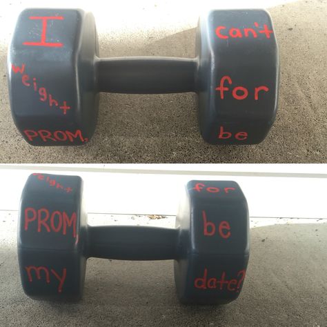 Since my boyfriend graduated already, figured I should do the promposal! Left this on the step for him when he came to pick me up. He's a workout and fitness lover... HE SAID YES! Gym Dance Proposal, Gym Rat Hoco Proposal, Workout Promposal, Gym Promposal Ideas, Gym Promposal, Prom Posals, Hoco Signs, Promposal Ideas, He Said Yes