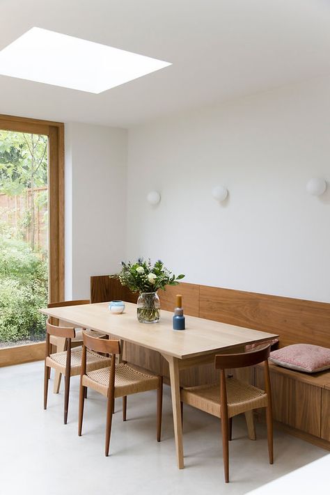 Nimtim Architects, Built In Dining Bench, Bench Dining Room, Holm Oak, Seating In Kitchen, Dining Room Banquette, Built In Bench Seating, Dining Table Bench, Dining Room Bench Seating