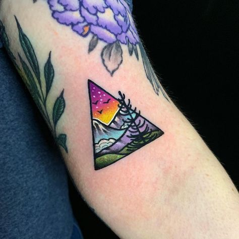 Nature Memorial Tattoo, Moab Tattoo Ideas, Mountain Color Tattoo, Mountains And Stars Tattoo, Trip Tattoo Ideas, Nevada Tattoo, Tree Triangle Tattoo, Colorado Tattoos, Grand Canyon Tattoo