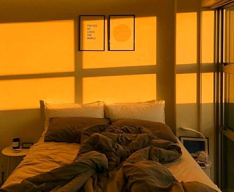 Would you fall asleep in a yellow room?😍💛 Beds On Floor Ideas, Yellow Room, Floor Bed, House Room, Aesthetic Bedroom, Dream Rooms, Room Aesthetic, Dream Bedroom, Bedroom Inspo