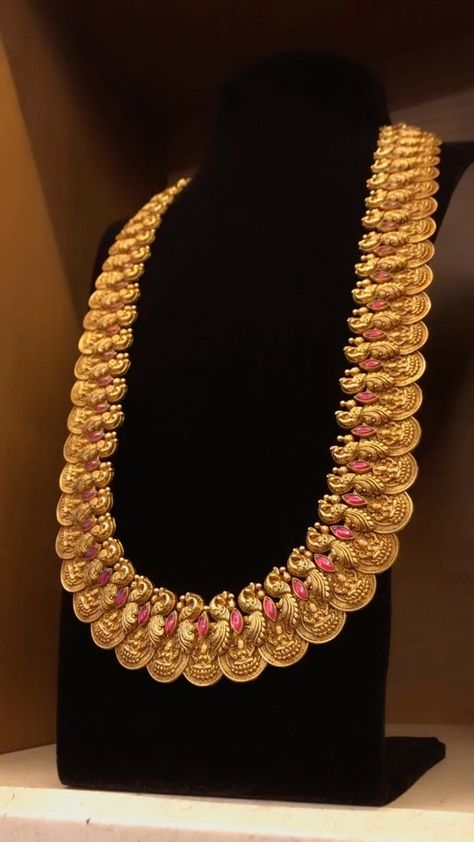 Gold Antique Kasulaperu Necklace From 'Pavithra Jewels' • South India Jewels Traditional Kasulaperu Designs, Kasulaperu Latest Designs With Weight, Kasina Sara Jewellery, Kasina Sara Antique, Kasulaperu Latest Designs Gold, Kasulaperu Latest Designs, Kasulaperu Necklace, Kasulaperu Jewellery, Latest Haram Designs