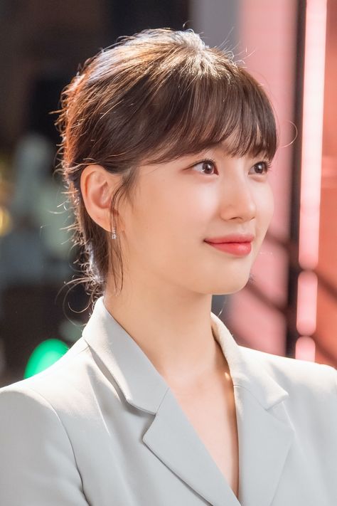 10 products Suzy Bae (aka Seo Dal-Mi) wears in Netflix's ‘Start-Up’ Suzy Bae, Bae Suzy, Start Up, Short Hair, Red, Hair