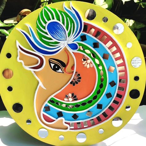 Ganesh ji Lippan Artwork 🎨 Size - 12 inch Mdf board #lippanart #lippanartwork #lippandesign #mudandmirror #mirrorwork #clayart #acrylicpainting #acrylicpaint #art #artist #artwork #creativity #diy #craft #homedecor #homedecoration #walldecor #wallhanging #indiaart #indianartist #instagram #explore #explorepage #painting #ganeshji #ganesha #ganeshpainting #ganeshart #ganeshchaturthi #creativearts_work Lippan Artwork, Ganesh Ji, Ganesh Art, Indian Artist, Mdf Board, Ganesh Chaturthi, Mirror Work, India Art, Artist Artwork