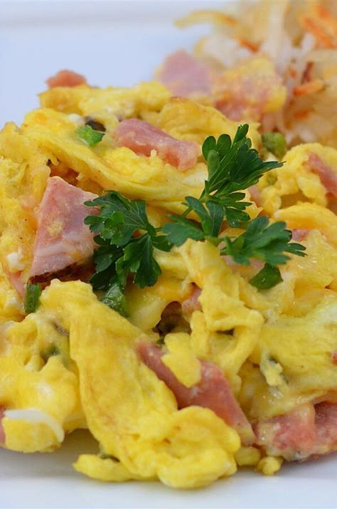 Sharon's Egg and Ham Scramble | "An excellent recipe. Directions are clear and easy to follow. Easy to make! The scrambled eggs are so fluffy and my family loved them." #breakfastrecipes #brunchrecipes #breakfastideas #brunchideas #eggrecipes #breakfasteggs #howtomakeeggs Coffee Cake Oatmeal, Scramble Recipes, M Is For Mama, Egg For Breakfast, Brunch Treats, Breakfast Egg Bake, Ham Leftovers, Oatmeal Waffles, Breakfast Scramble