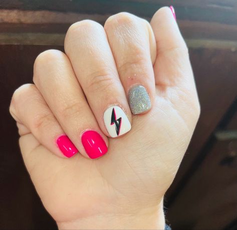 Hot pink, silver glitter, and white with pink&black lightning bolt Nails With Lightning Bolt, Bolt Nails, Country Nail Designs, Lightning Bolt Nails, Lightning Nails, Bat Nails, Black White Nails, Fingernail Art, Nail Art Designs Images