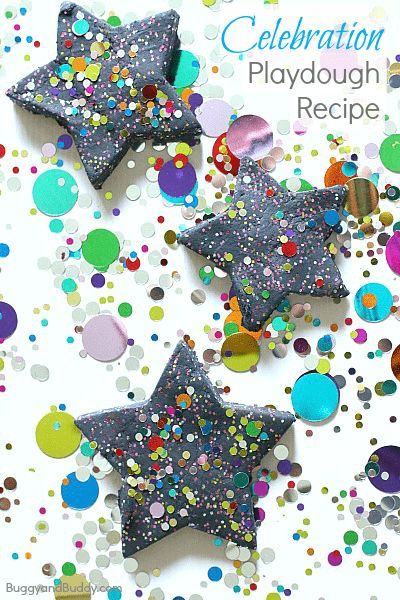 Celebration Playdough Recipe: This black play dough recipe and confetti make the perfect addition to a child's special day- especially a birthday or New Year's Eve! ~ BuggyandBuddy.com via @https://www.pinterest.com/cmarashian/boards/ New Years Eve Sensory Bin, Daycare Birthday, Preschool Experiences, Dough Slime, New Year's Eve Crafts, Tactile Activities, New Year's Eve Activities, Craft Recipes, Recipe For Kids