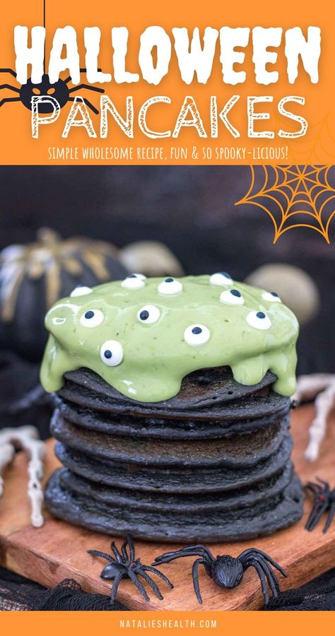 Ghost Pancakes, Halloween Pancakes, Pancake Ideas, Halloween Lunch, Halloween Party Table, Halloween Breakfast, Halloween Pics, Halloween Dishes, Spooky Food