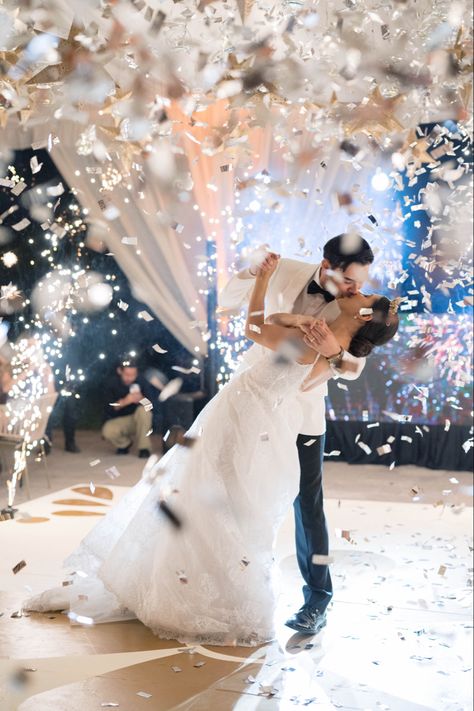 Paper confetti and cold fireworks are always a good idea at weddings! Cold Fireworks Wedding, Confetti Wedding Photo, Brand Exhibition, Reception Entertainment, Cold Wedding, First Dance Photos, Wedding Fireworks, Wedding First Dance, Wedding Entrance Decor