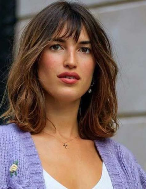 Jeanne Damas Hair Bangs, Jeanne Damas Hair Color, Jeanne Damas Hair Short, Jean Damas Hair, Jeanne Damas Haircut, Long French Bob Shoulder Length, French Long Bob, French Lob Haircut, French Bangs Medium Hair