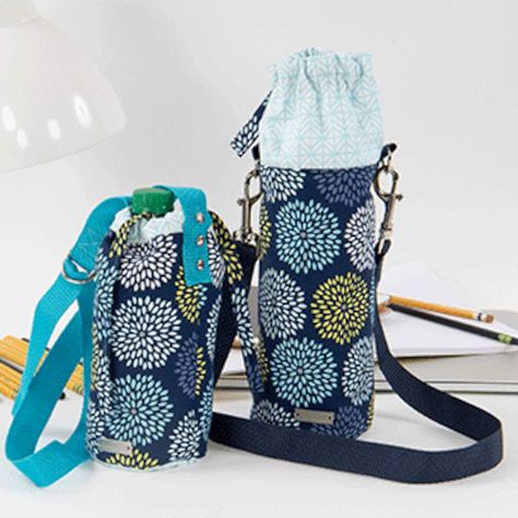 Sewn Gifts, Stitching Diy, Sewing Area, Trendy Water Bottles, Diy Water Bottle, Bottle Sling, Water Bottle Carrier, Water Bottle Bag, Drinks Bottle