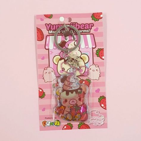 Kawaii Packaging, Water Keychain, Strawberry Magic, Girl Keychains, Mini Bebe, Jumbo Squishies, Keychains Cute, Kawaii Keychain, So Kawaii