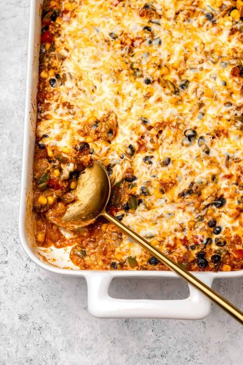 Quinoa Enchilada Bake - Mexican Flavored Quinoa Casserole Bake Quinoa Mexican Casserole, Fast Easy Healthy Meals, Flavored Quinoa, Enchiladas Bake, Quinoa Enchilada Casserole, Quinoa Enchilada Bake, Breakfast Tostadas, Quinoa Enchilada, Shrimp And Quinoa