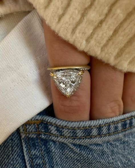 JADE TRAU®️ (@jadetrau) • Instagram photos and videos Cute Engagement Rings, Future Engagement Rings, Unique Engagement Ring, Dream Engagement, Dream Engagement Rings, To Infinity And Beyond, Wedding Mood, Bling Rings, Unique Engagement