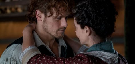 OUTLANDER SEASON 4 EPISODE 5 RECAP: SAVAGES Outlander Season 4, Drums Of Autumn, Jamie Fraser Outlander, Starz Series, Claire Fraser, Outlander Book, Outlander Jamie, Outlander Fan, Outlander Tv