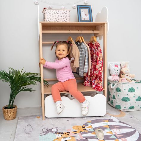 Toddler shoe storage