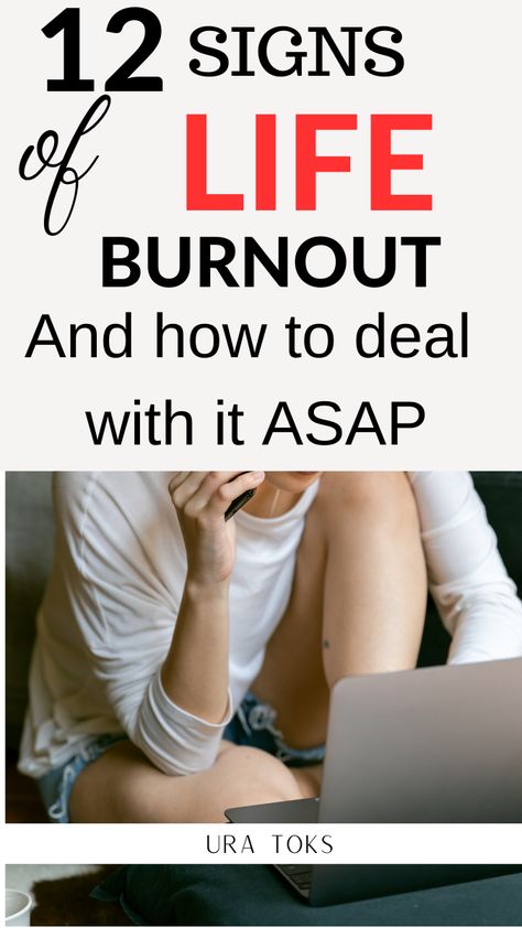 13 signs of work burnout and how to deal with it ASAP. Best tips to deal with burnout. #selfcare Dealing With Burnout At Work, Burnout At Work, Work Burnout, Signs Of Burnout, Energy Drain, Caregiver Burnout, Foster Care Adoption, Feeling Burnt Out, Signs Of Life