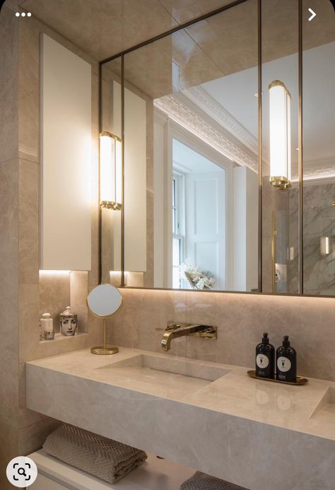 .75 Bathroom Ideas, Interior Design With Color, Luxury Apartment Bathroom, Classic Modern Bathroom, Hotel Bathroom Design Luxury, Bathroom Vanity Marble, Hotel Style Bathroom, Luxury Bathroom Ideas, Hotel Bathroom Design