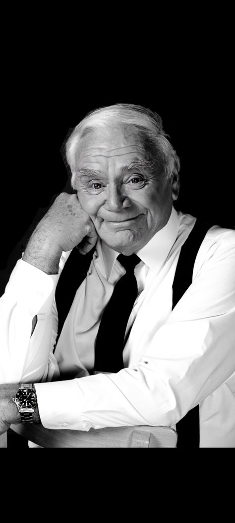 ERNEST BORGNINE Ernest Borgnine, Screen, Stars, Quick Saves