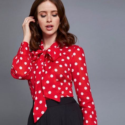 Steal the spotlight in this bright polka dot blouse. White Polka Dot Blouse Outfit, White Polka Dot Shirt Outfit, Dot Shirt Outfit, Polka Dot Shirt Outfit, Polka Dot Blouse Outfit, Blouse Outfit Ideas, White Polka Dot Shirt, Shirt Outfit Ideas, Pretty Tops