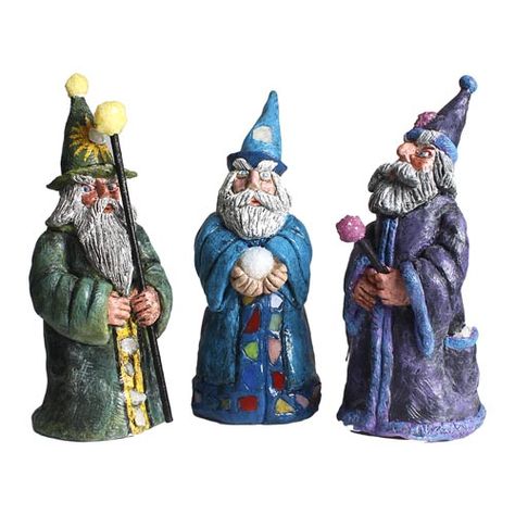 Clay Wizard, Cool Wizard, Gnome Clay, Clay Sculpture Art, Grow Your Own Crystals, Clay Creatures, Sculpture Art Projects, Art Teaching Resources, Unique Crystals